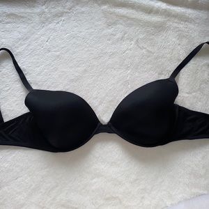 32DD Black PINK Victoria’s Secret Bra